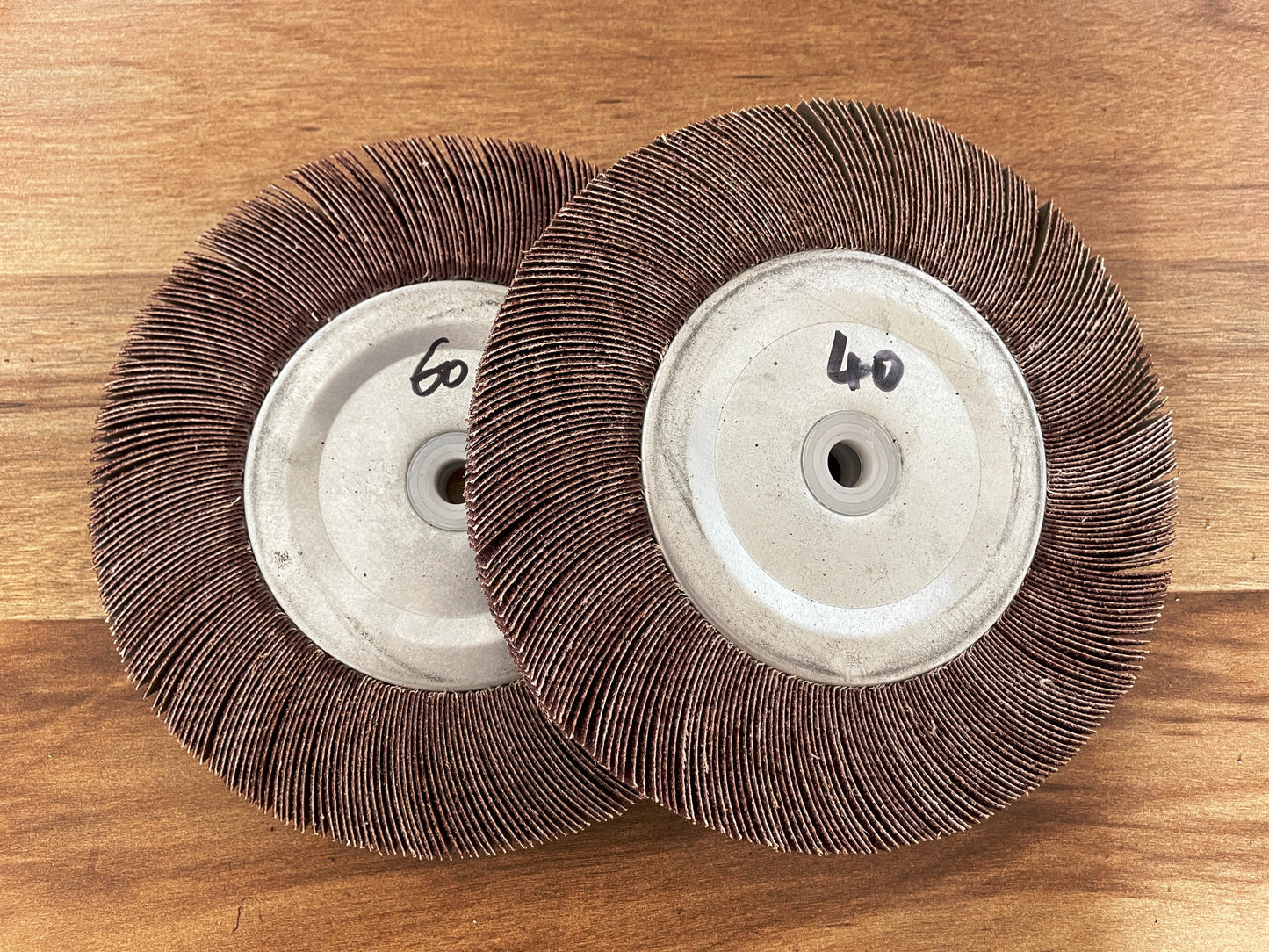 8 inch Unmounted FLAP WHEEL 8" x 1" in 40 60 80 120 180 Grit / 1" Arbor 3/4" 5/8" 1/2" Bushing including